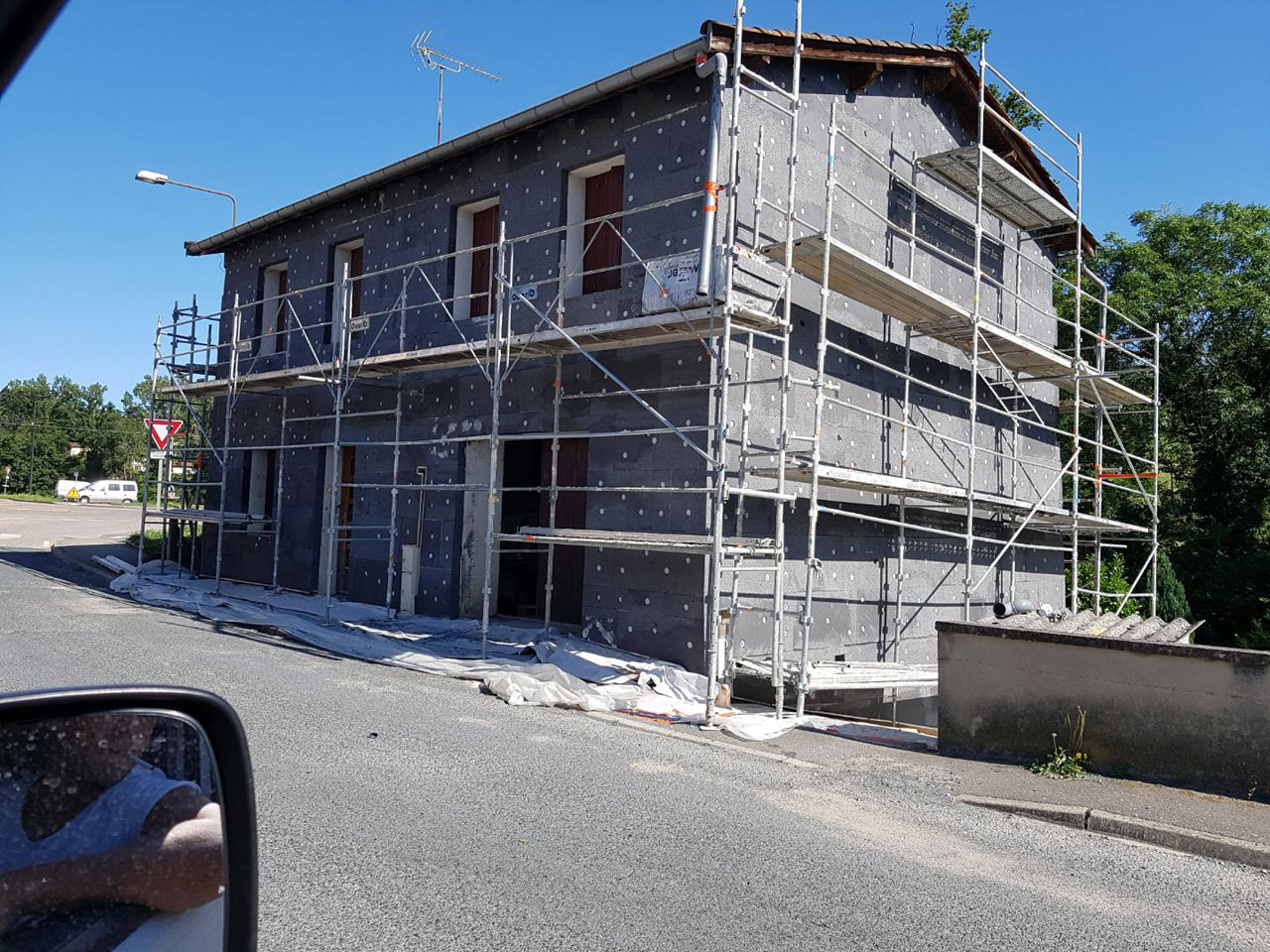 Isolation thermique par l'extérieur en PSE gris