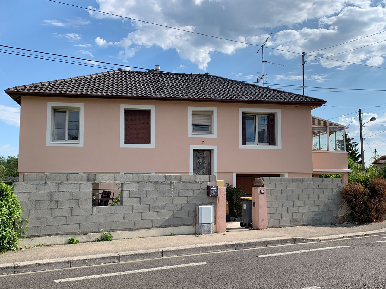 Maison isolée par l'extérieur