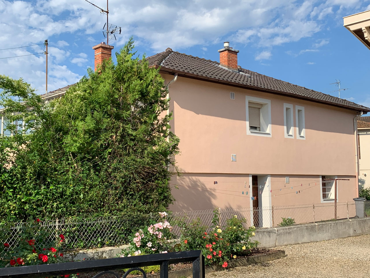 Maison isolée par l'extérieur