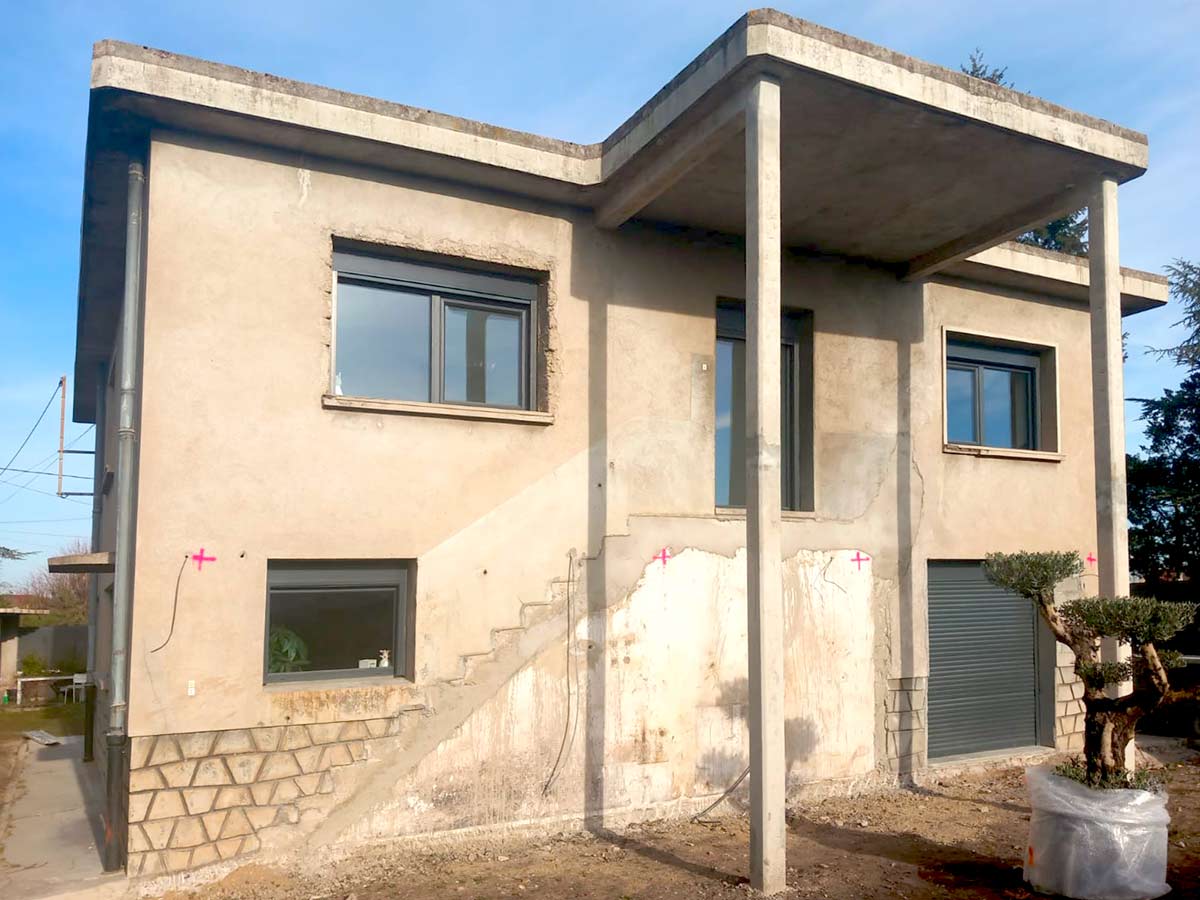 Etat d'une maison avant isolation extérieur